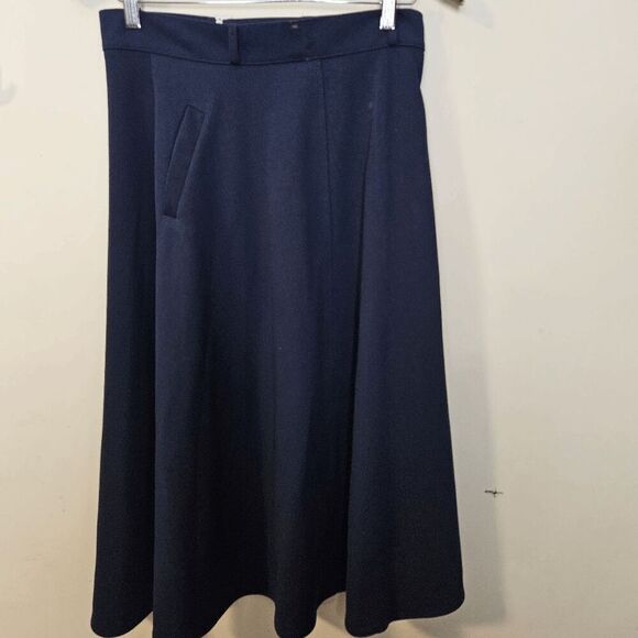 ChicWish A-Line Midi Flare out Skirt w/ Pockets NWT Womens Navy Blue Size Medium - Picture 1 of 8